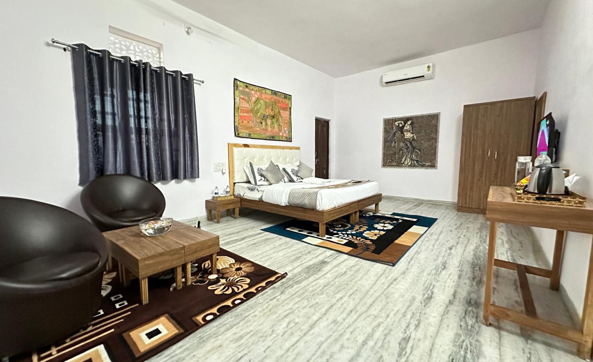 The Burj Resort Luxurious Stay Udaipur Dış mekan fotoğraf